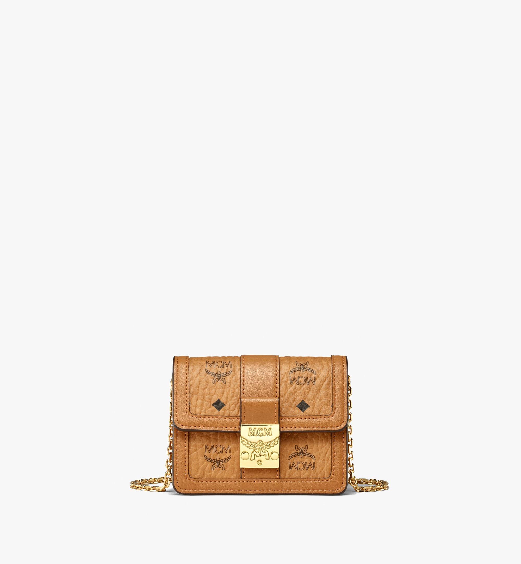 field tote in signature leather