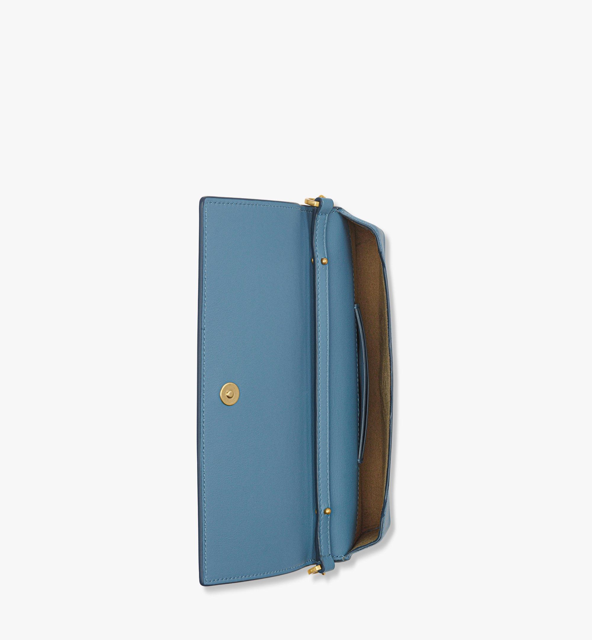 Large Himmel Chain Wallet in Laurel Calf Leather Blue | MCM ®US 