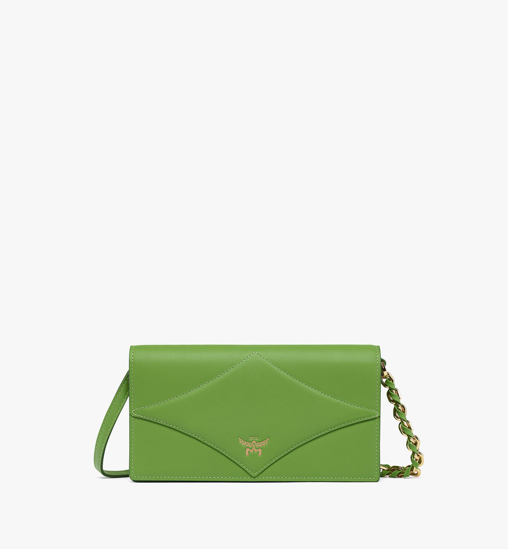 Large Diamond Chain Wallet in Calf Leather Green | MCM ®TH