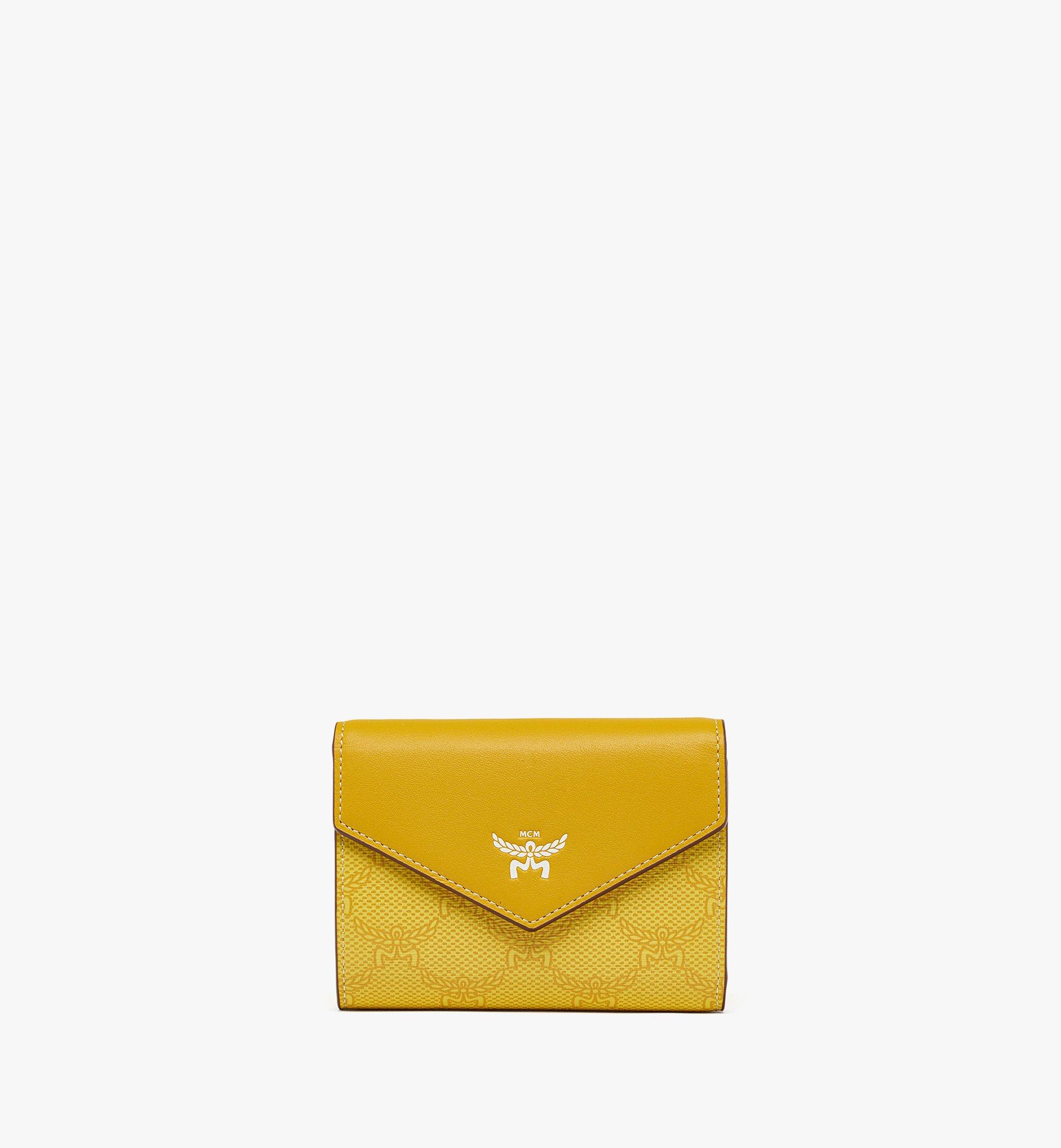 MCM Himmel 三つ折りウォレット - ローレトス Yellow MYSEAAC01Y9001 ほかの角度から見る 1