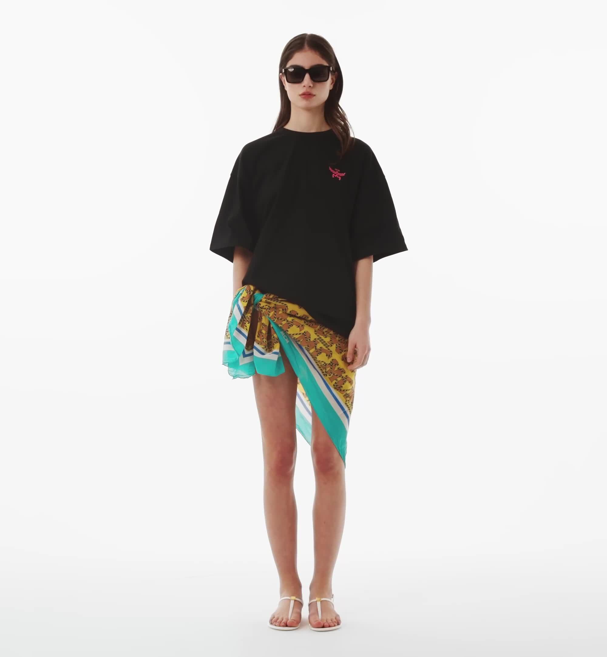 Tシャツ・カットソー MCM SS25 T-shirts (MHTFSMM05 BLACK) XX-Large Silket Logo T-Shirt w/ Zip Pocket Black | MCM ®US