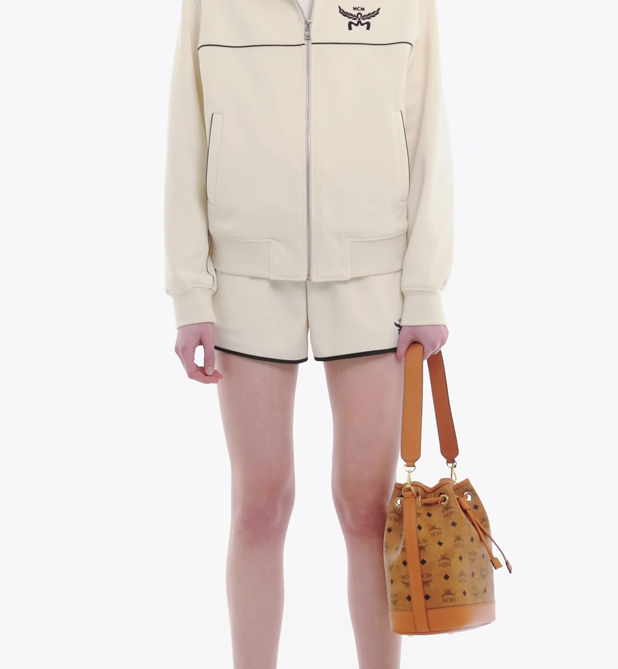 Medium Dessau Drawstring Bag in Visetos Cognac | MCM ®US