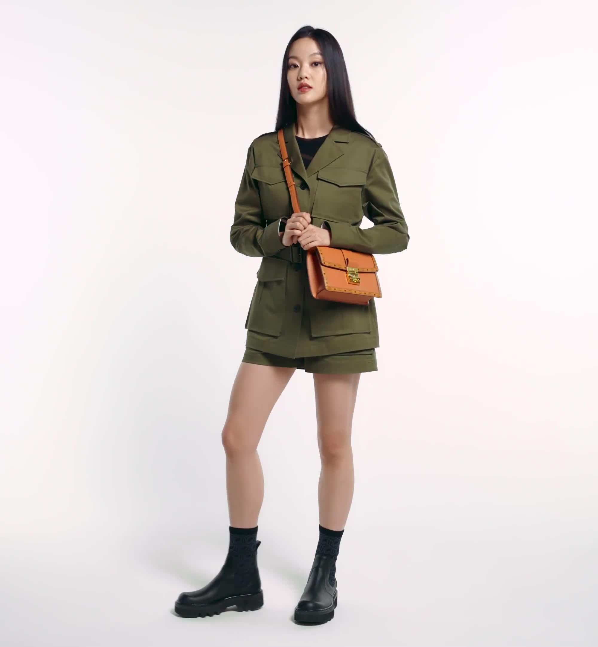 Small Tracy Shoulder Bag in Leather Visetos Mix Cognac | MCM ®JP
