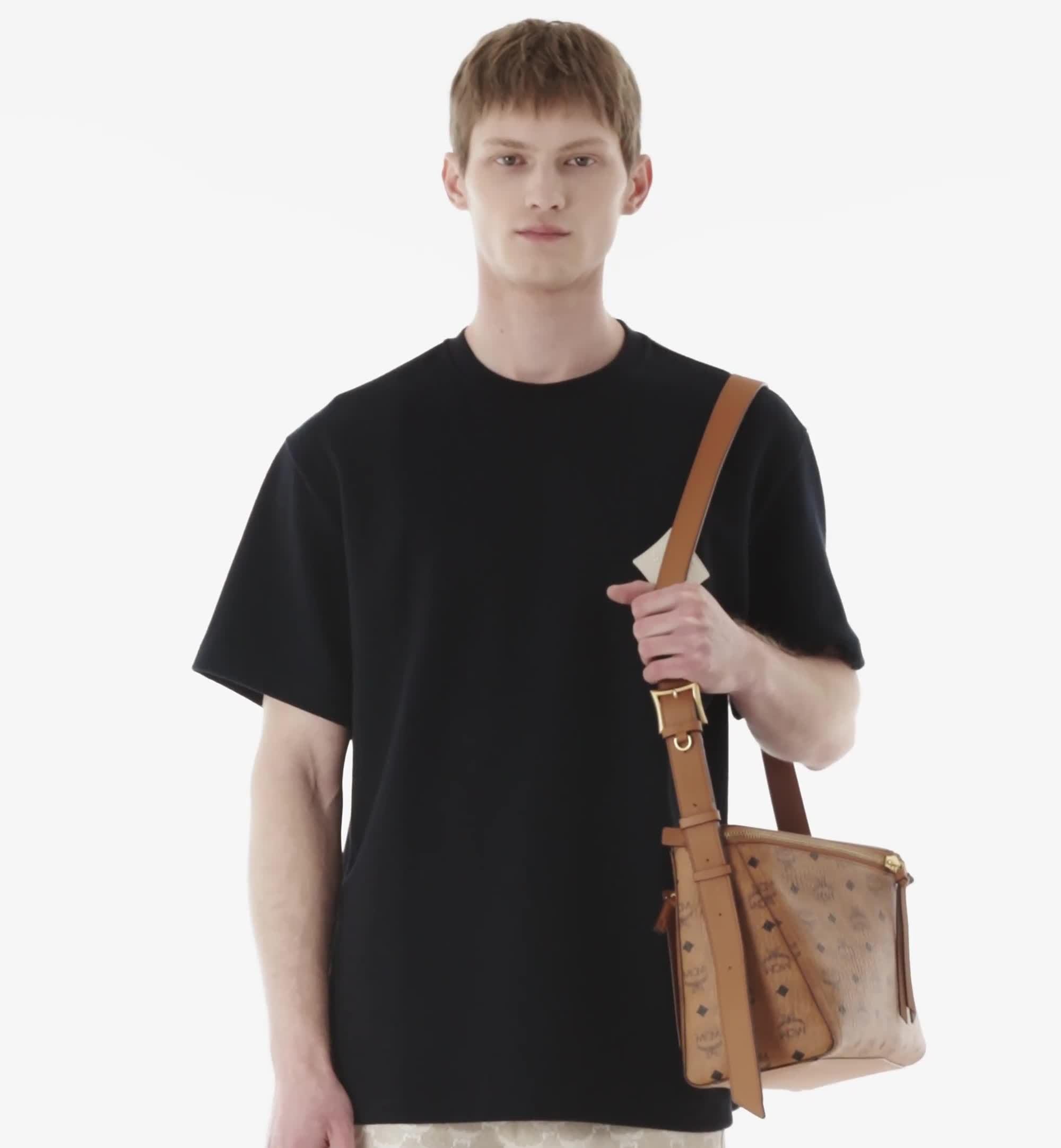 Medium Diamant 3D Shoulder Bag in Visetos Leather Mix Cognac