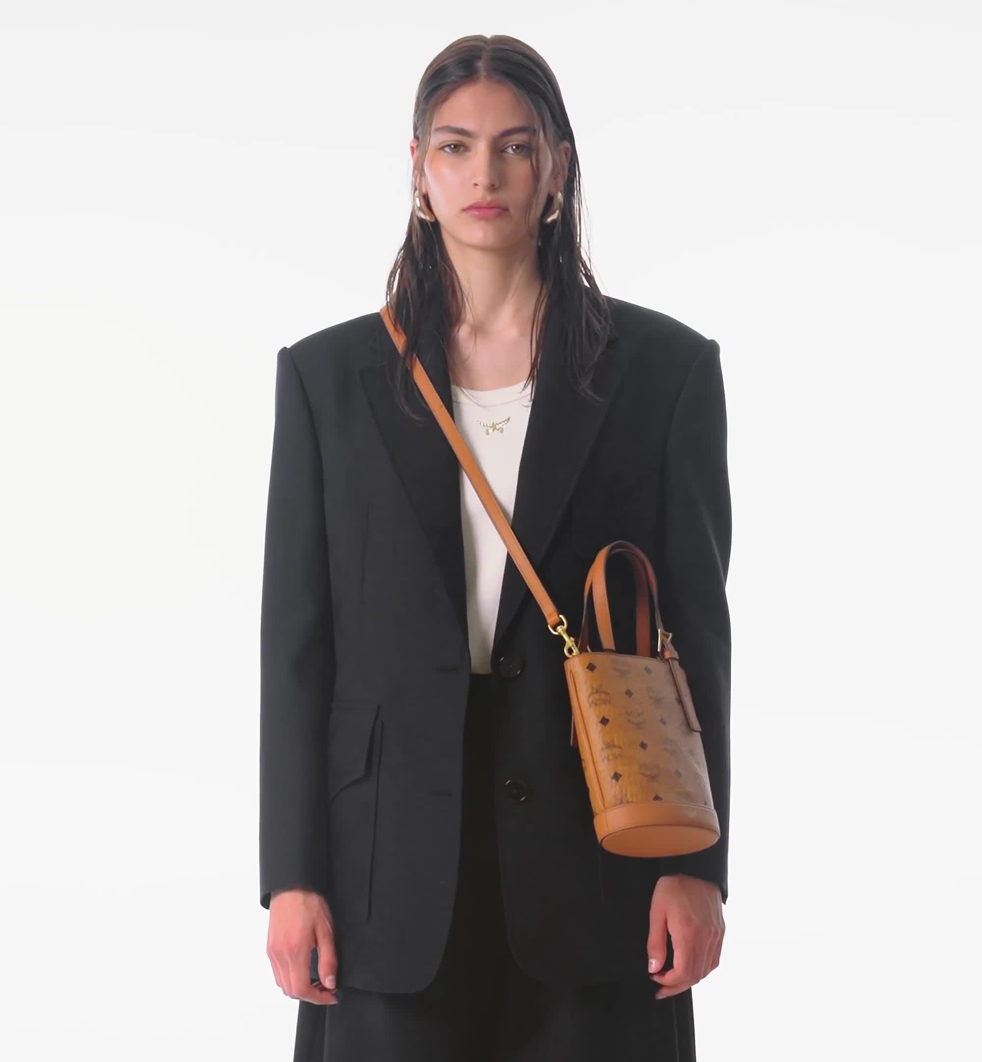 Mini Aren Bucket Tote in Visetos Cognac | MCM ®SG